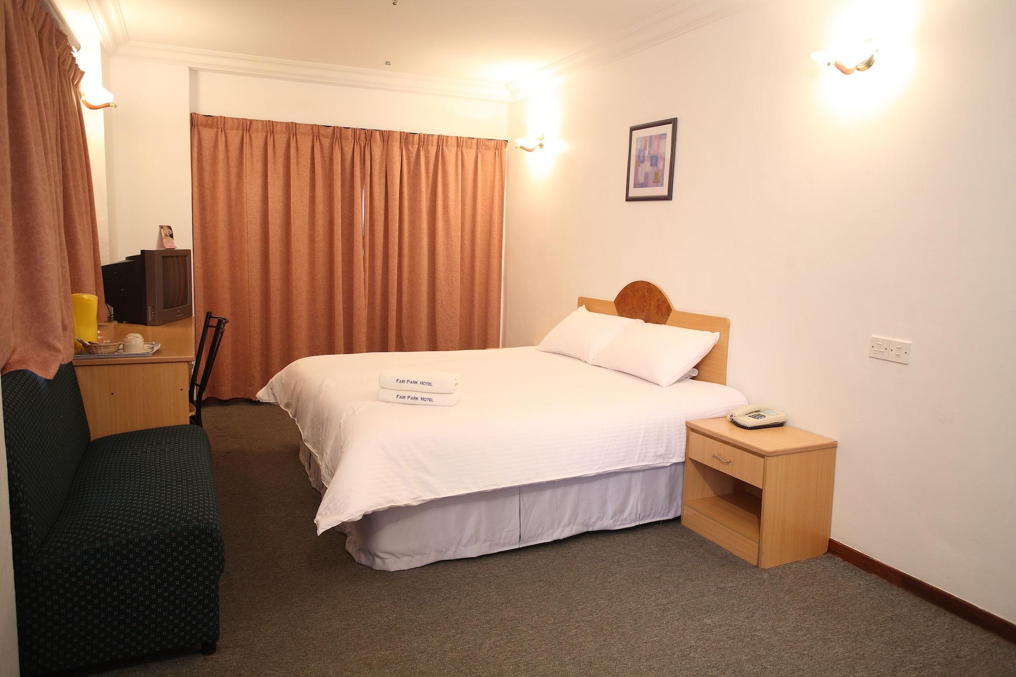 Fair Park Hotel Ипох Екстериор снимка