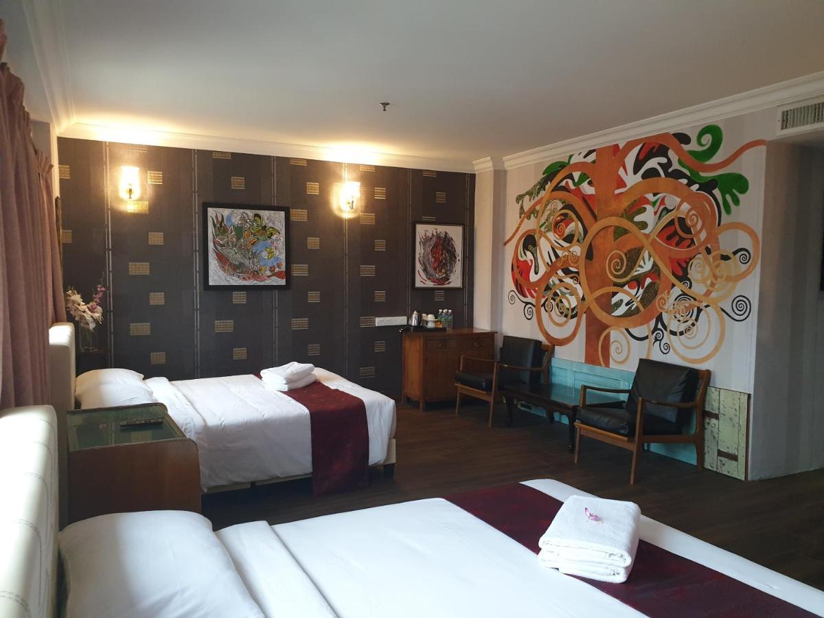 Fair Park Hotel Ипох Екстериор снимка