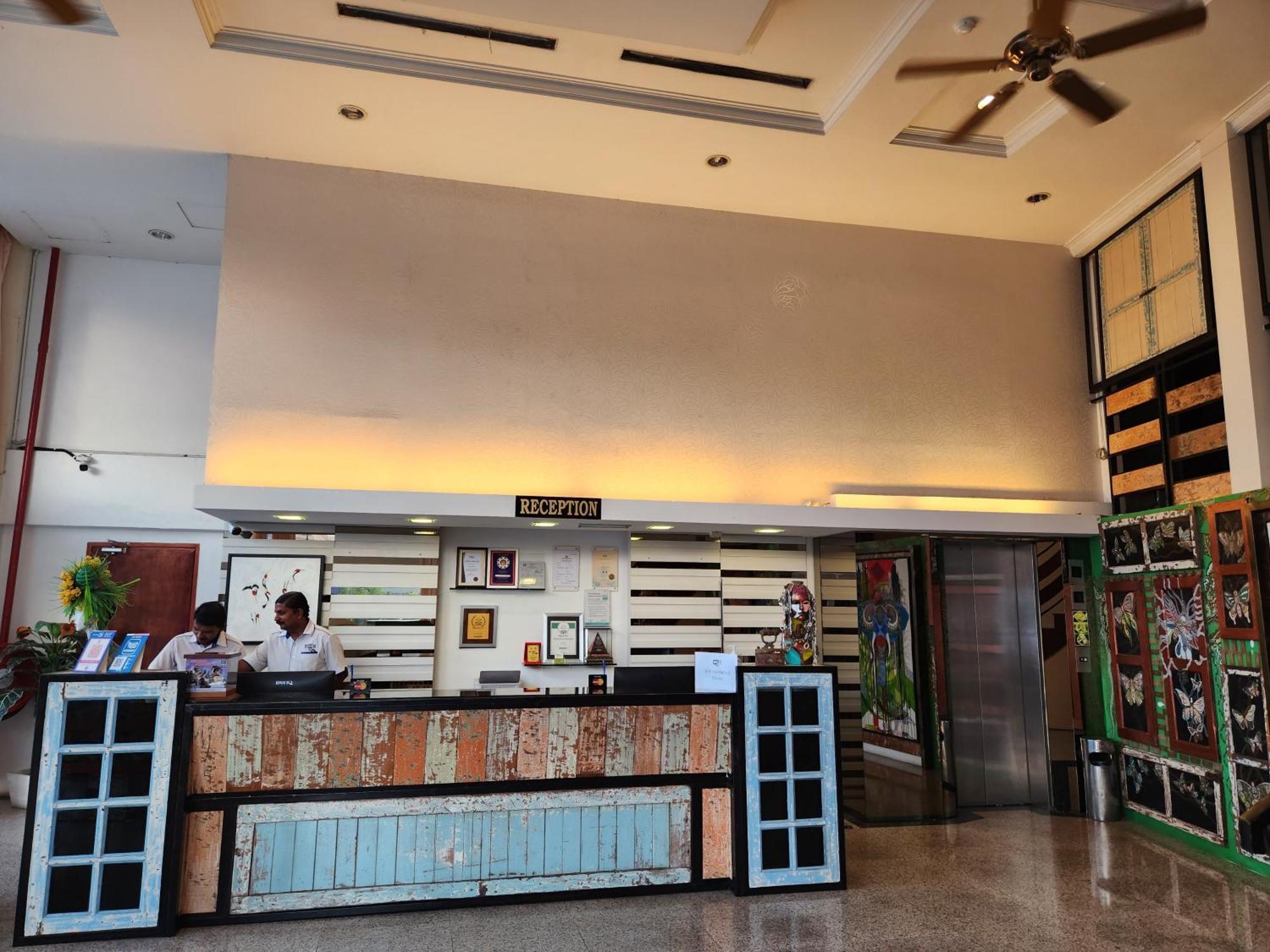 Fair Park Hotel Ипох Екстериор снимка
