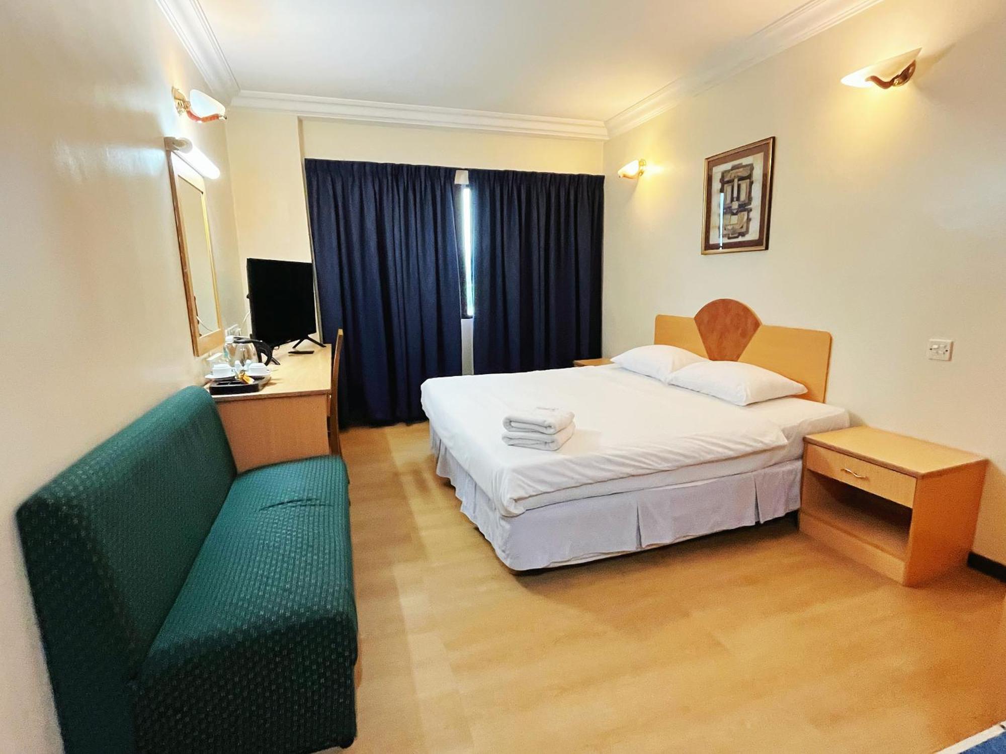 Fair Park Hotel Ипох Екстериор снимка